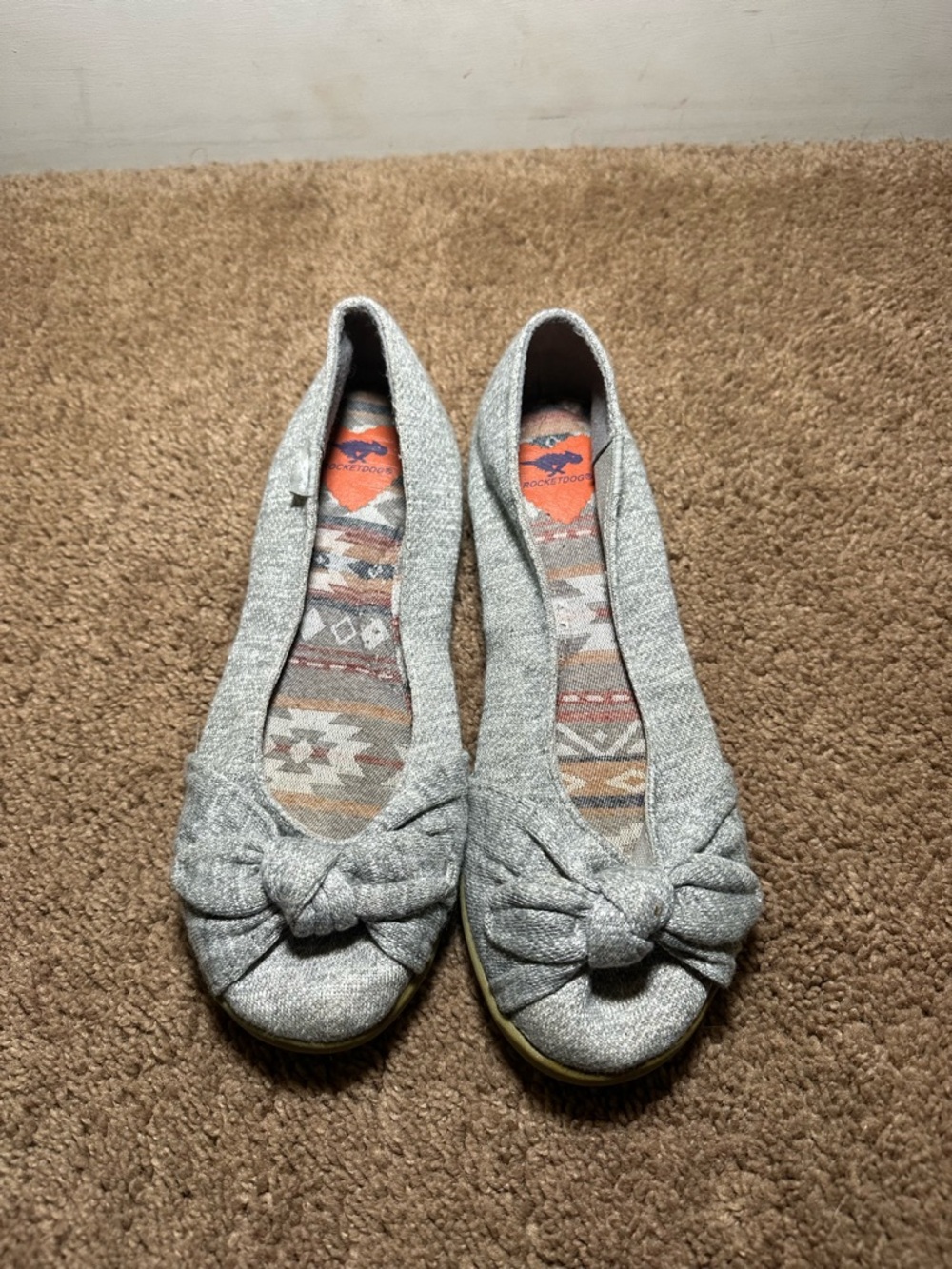 Rocket Dog Women’s Size 6.5 Heather Grey Fabric Ballet Flats Bow Aztec